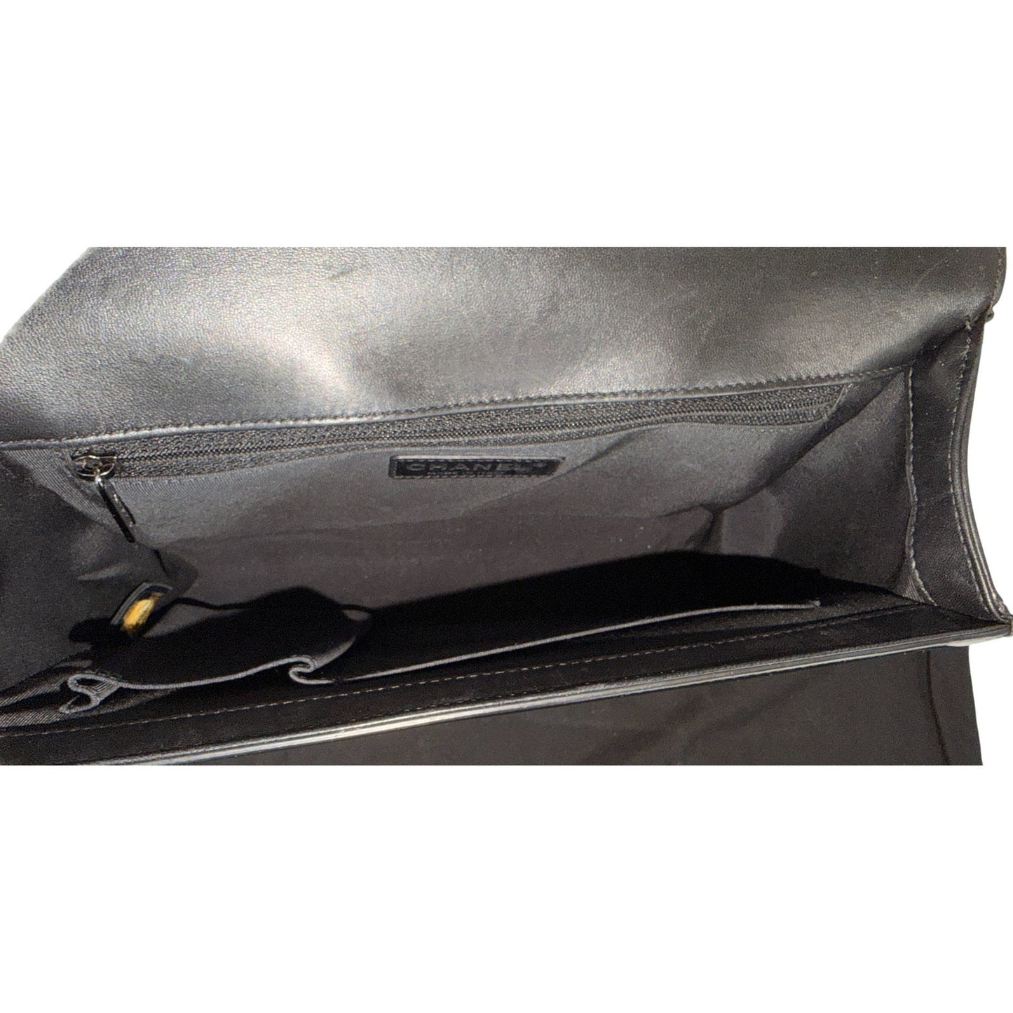 Chanel Boy New Medium Flap Bag in a Brown Patent Leather with Silver-Tone Hardware