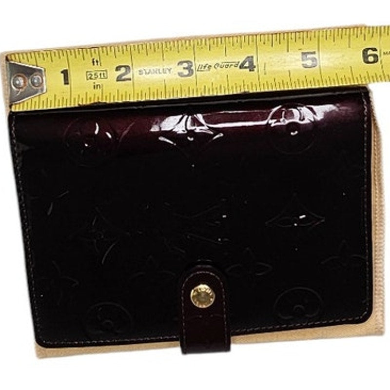 Louis Vuitton Monogram Vernis Agenda PM day planner cover in the color Amarante