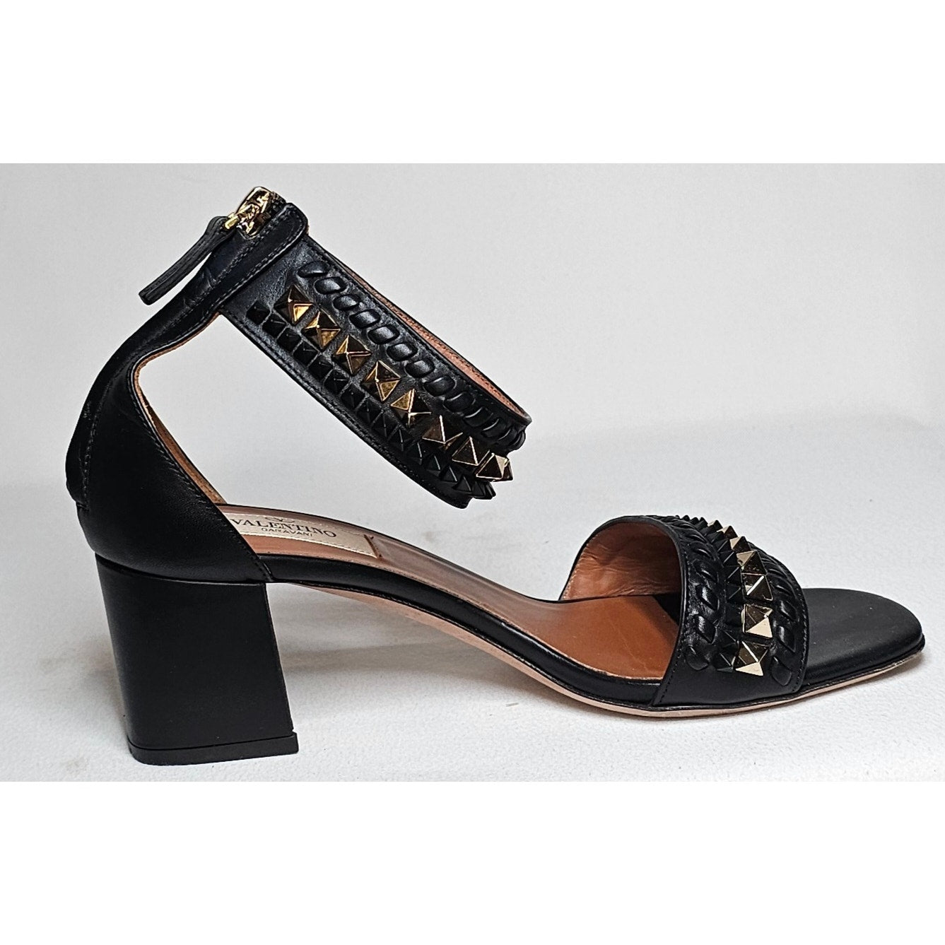 Valentino Garavani Rockstud black leather sandals