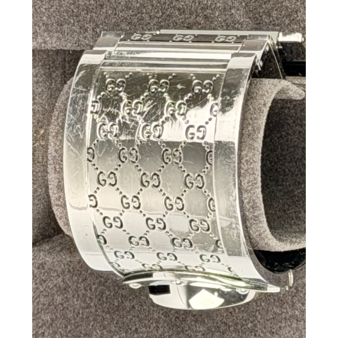 Gucci Stainless Steel 33mm Twirl Quartz Watch Brown
