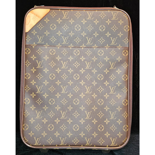 Louis Vuitton Pegase 45 rolling suitcase in Monogram canvas