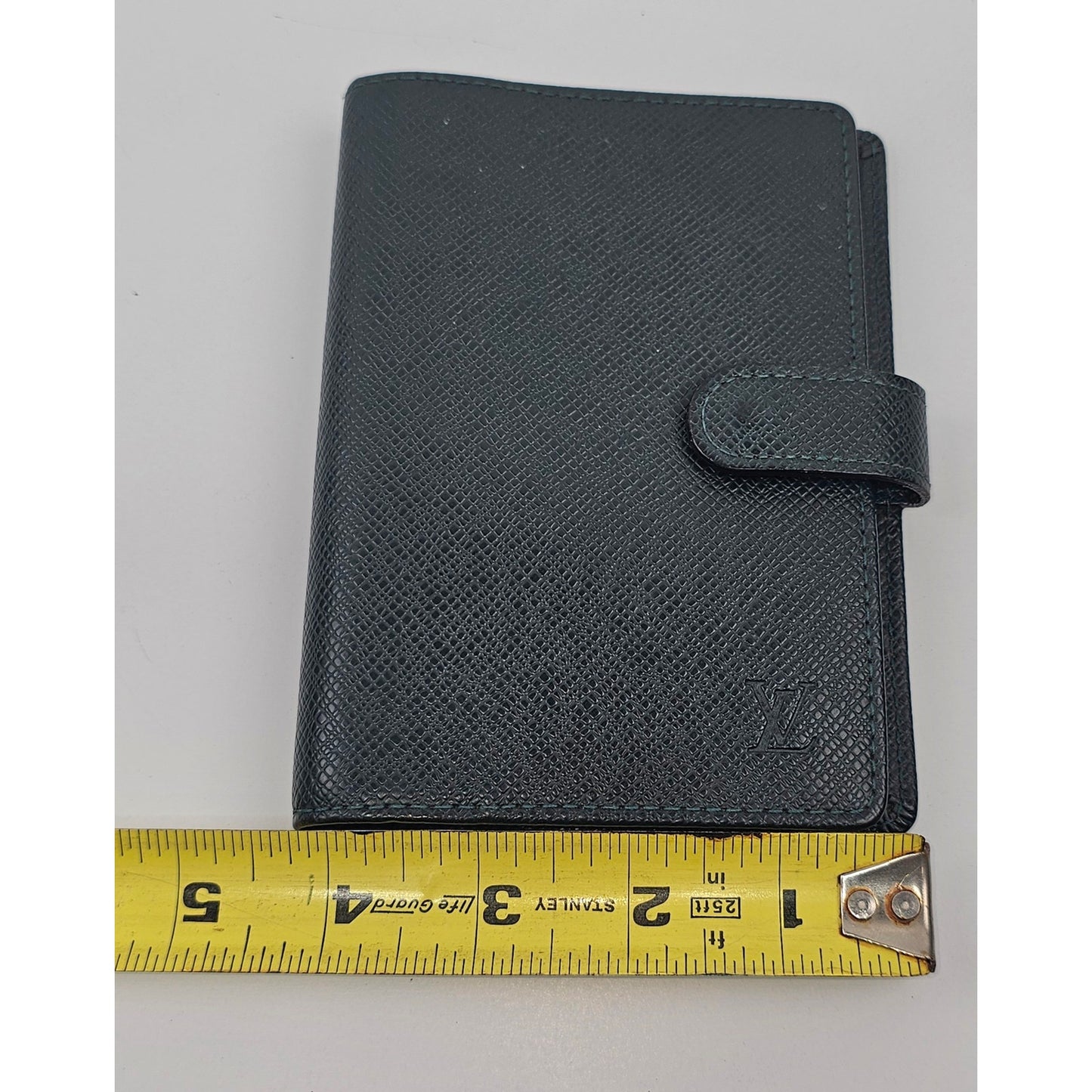 Louis Vuitton Taiga Leather Agenda PM Planner Cover