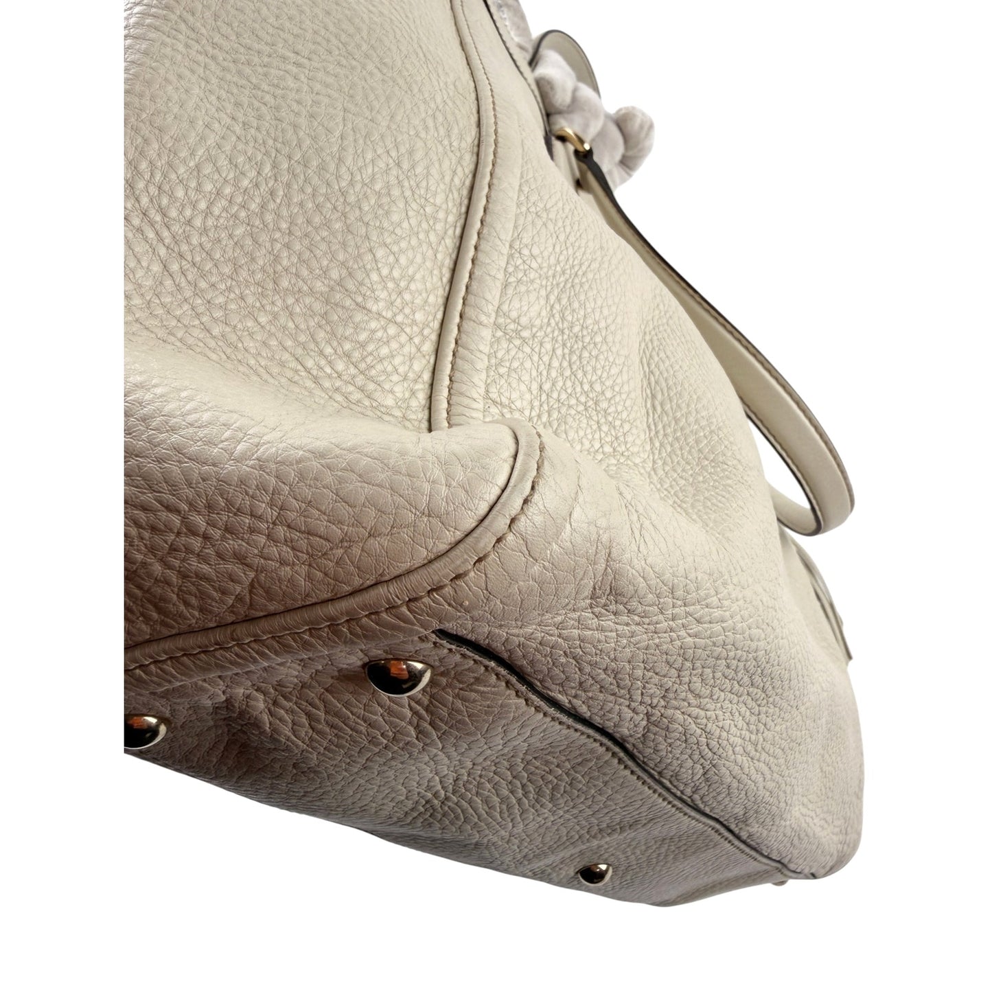 Gucci  Interlocking GG Soho Leather Handbag Ivory