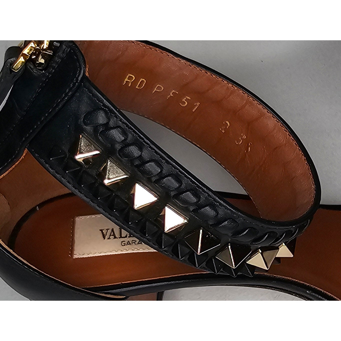 Valentino Garavani Rockstud black leather sandals