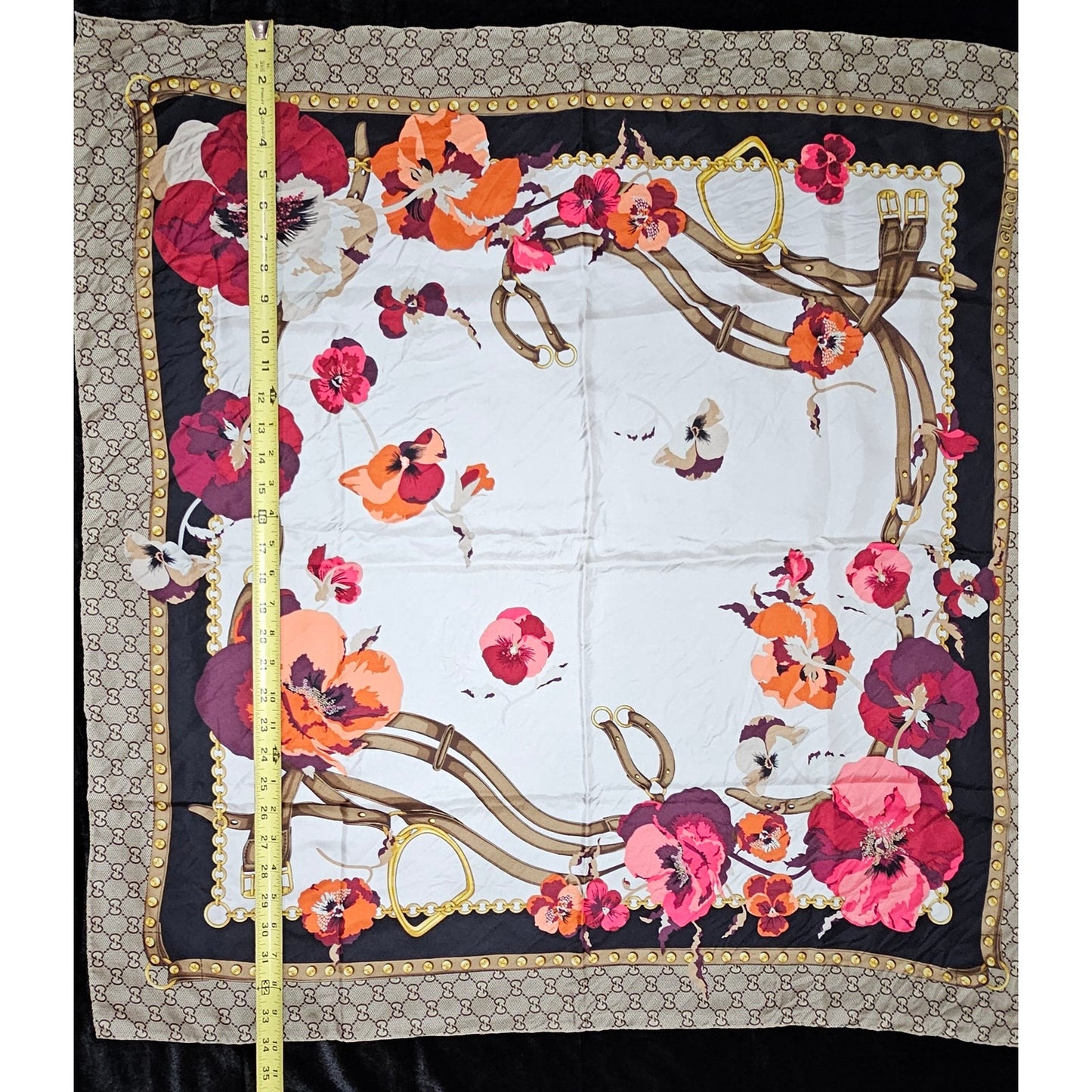 GUCCI Floral Silk Scarf