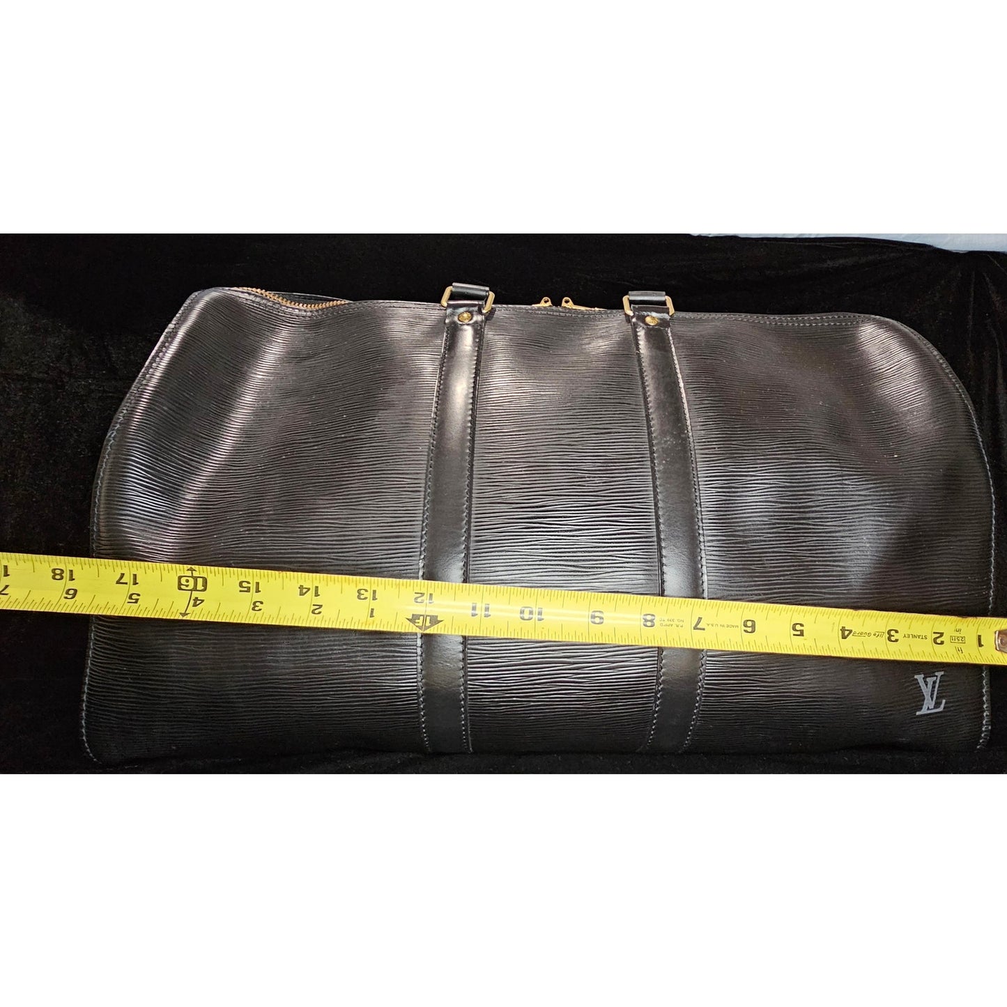 LOUIS VUITTON Epi Keepall 45 Boston Bag Black