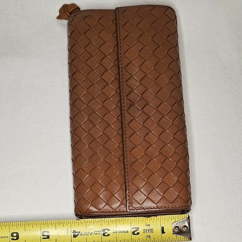Bottega Veneta Intrecciato woven tan leather continental flap wallet