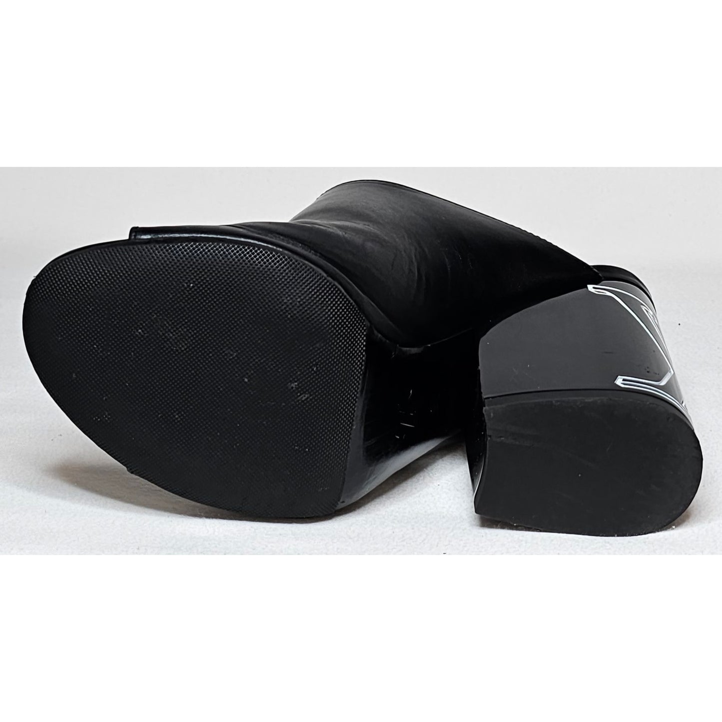 Louis Vuitton Topmost Mules