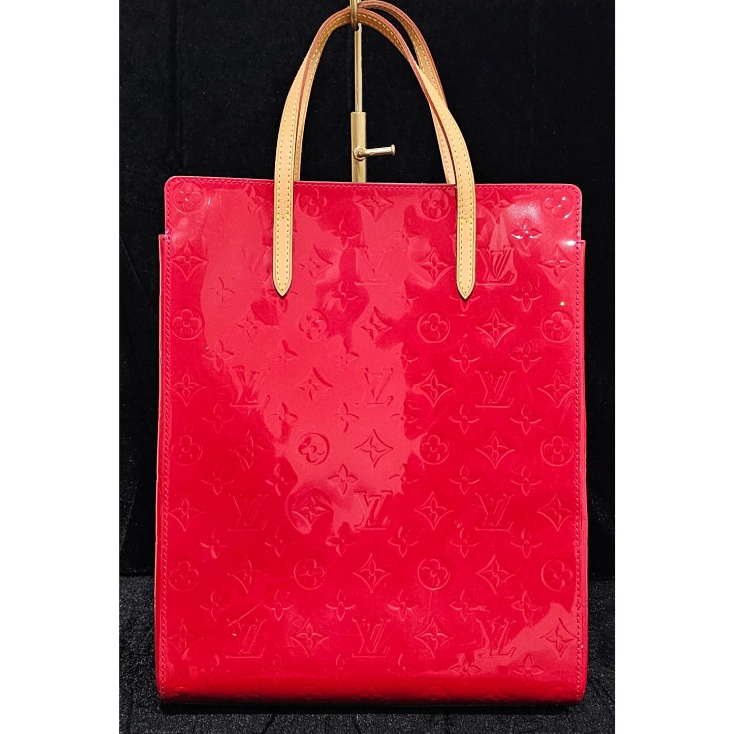 Louis Vuitton Red Monogram Vernis Reade MM Tote