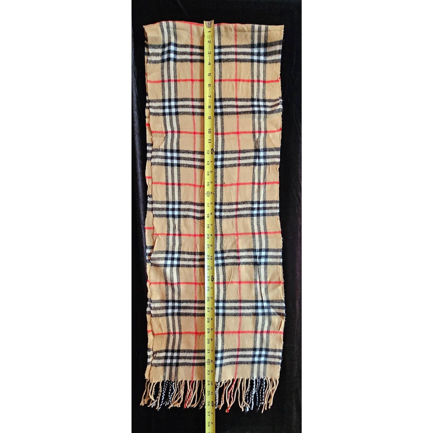 BURBERRYs of London 100% Lambswool BEIGE Scarf Shawl Nova Check Vintage (Longer)