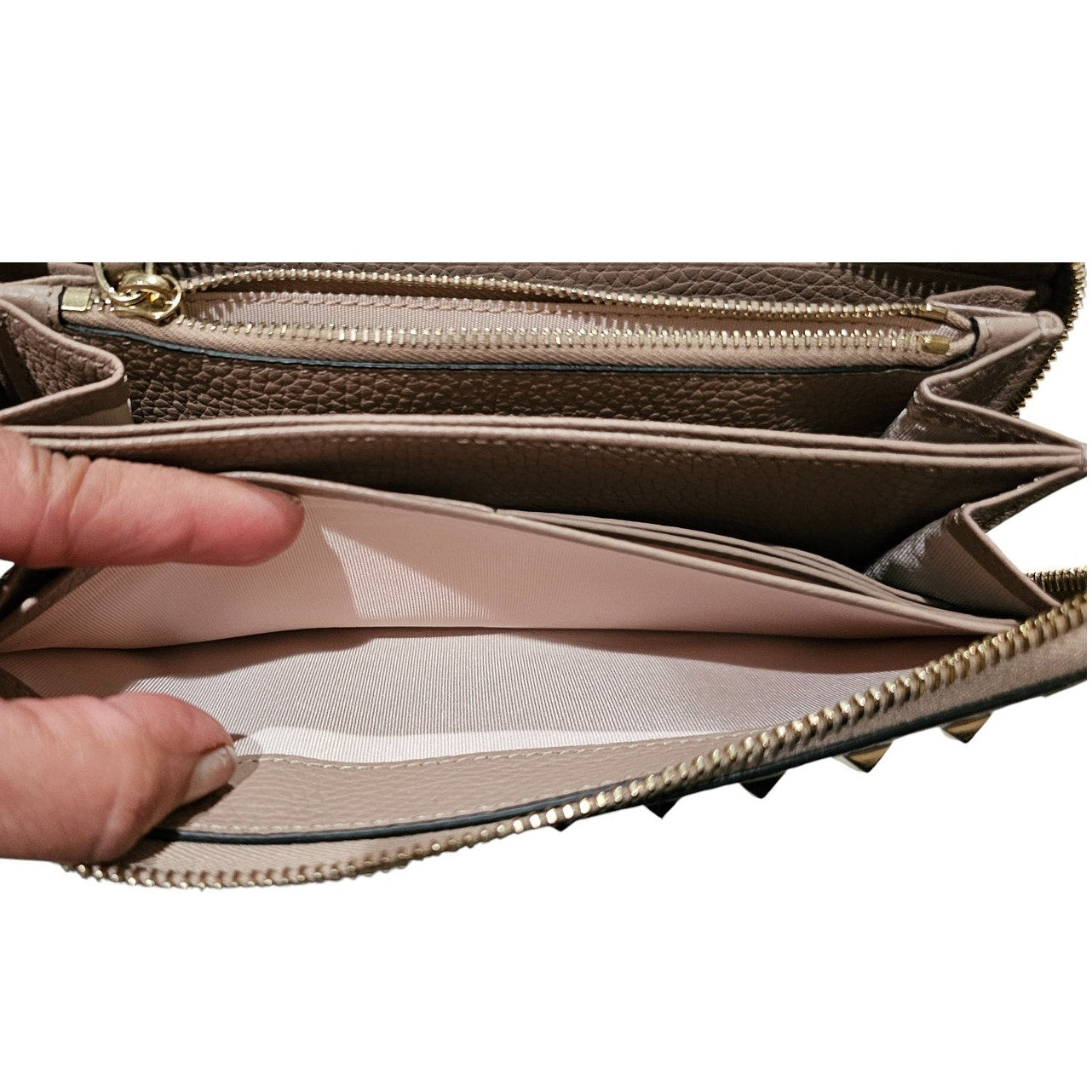 Valentino Garavani Rockstud Pebble Leather Zip Around Continental Wallet