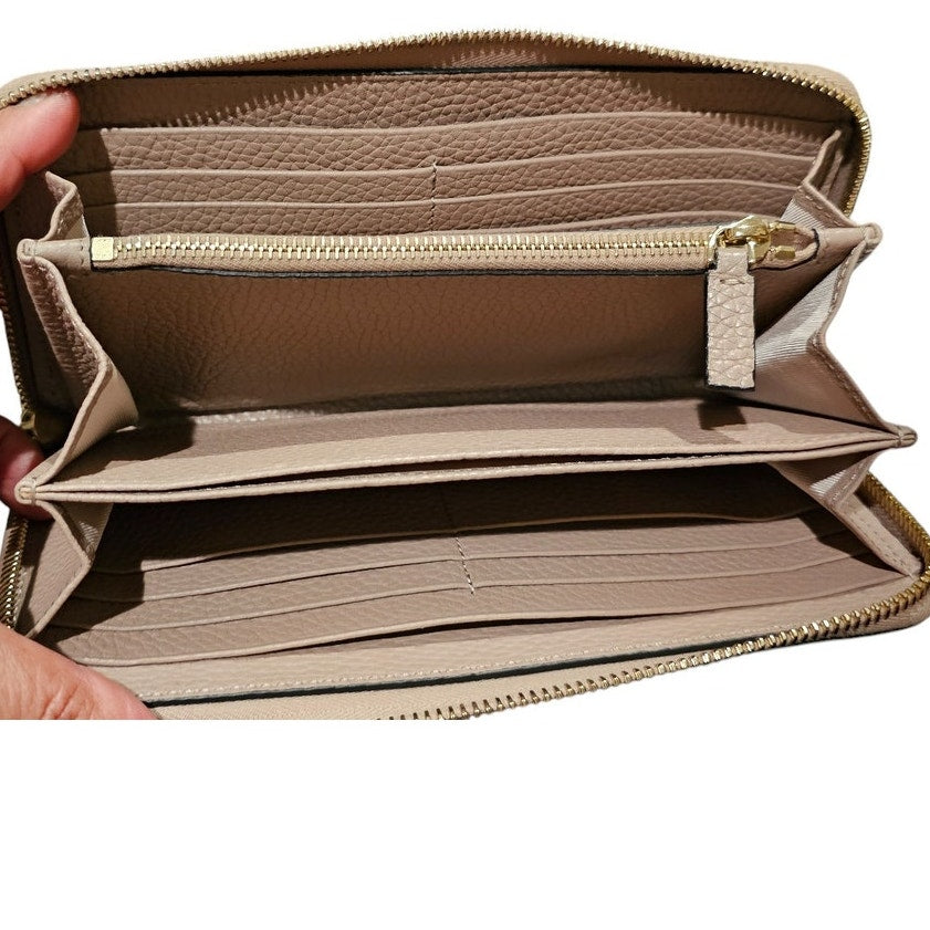 Valentino Garavani Rockstud Pebble Leather Zip Around Continental Wallet