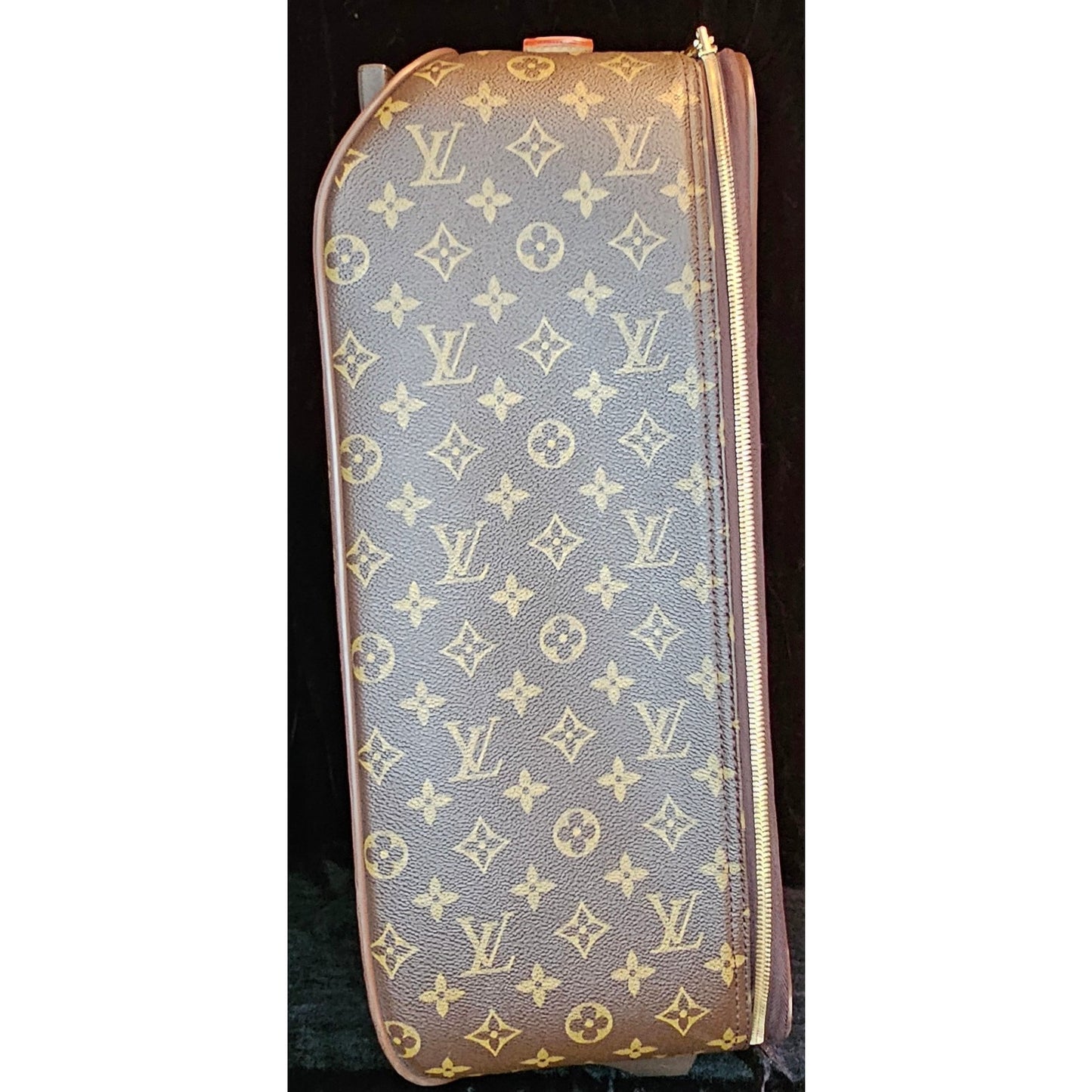 Louis Vuitton Pegase 45 rolling suitcase in Monogram canvas