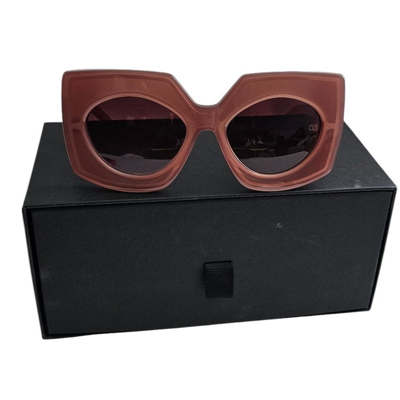 Valentino Garavani V-Soul butterfly sunglasses in powder pink Japanese acetate with gradient lenses and rose gold titanium details