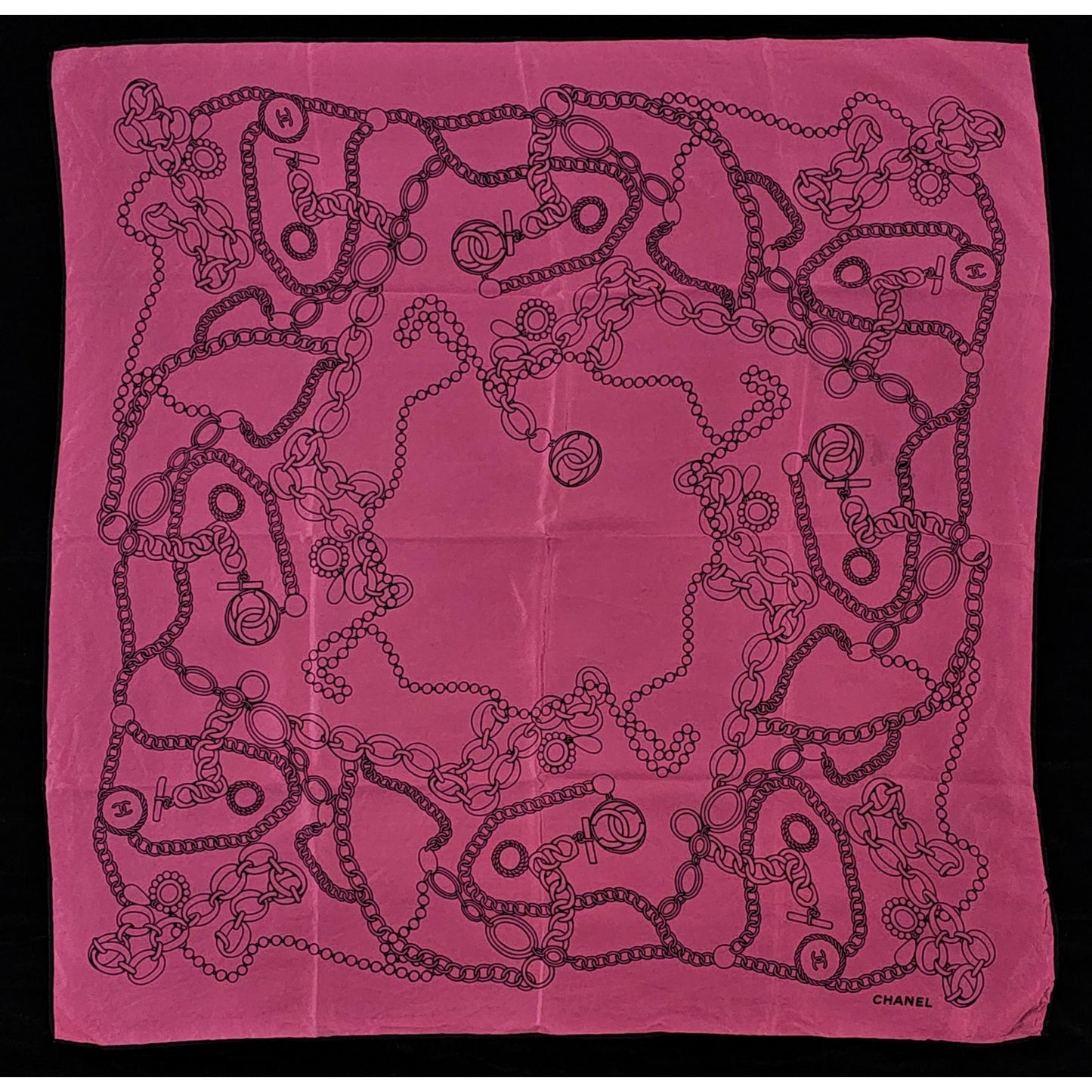 CHANEL CC logo chain design scarf