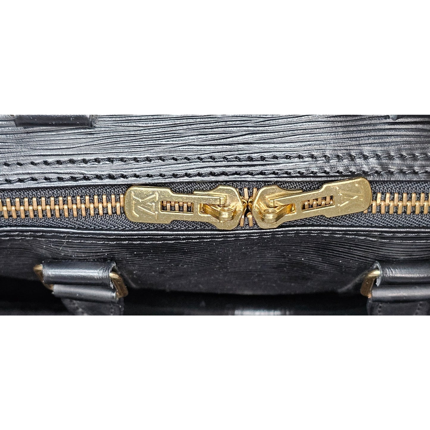 LOUIS VUITTON Epi Keepall 45 Boston Bag Black