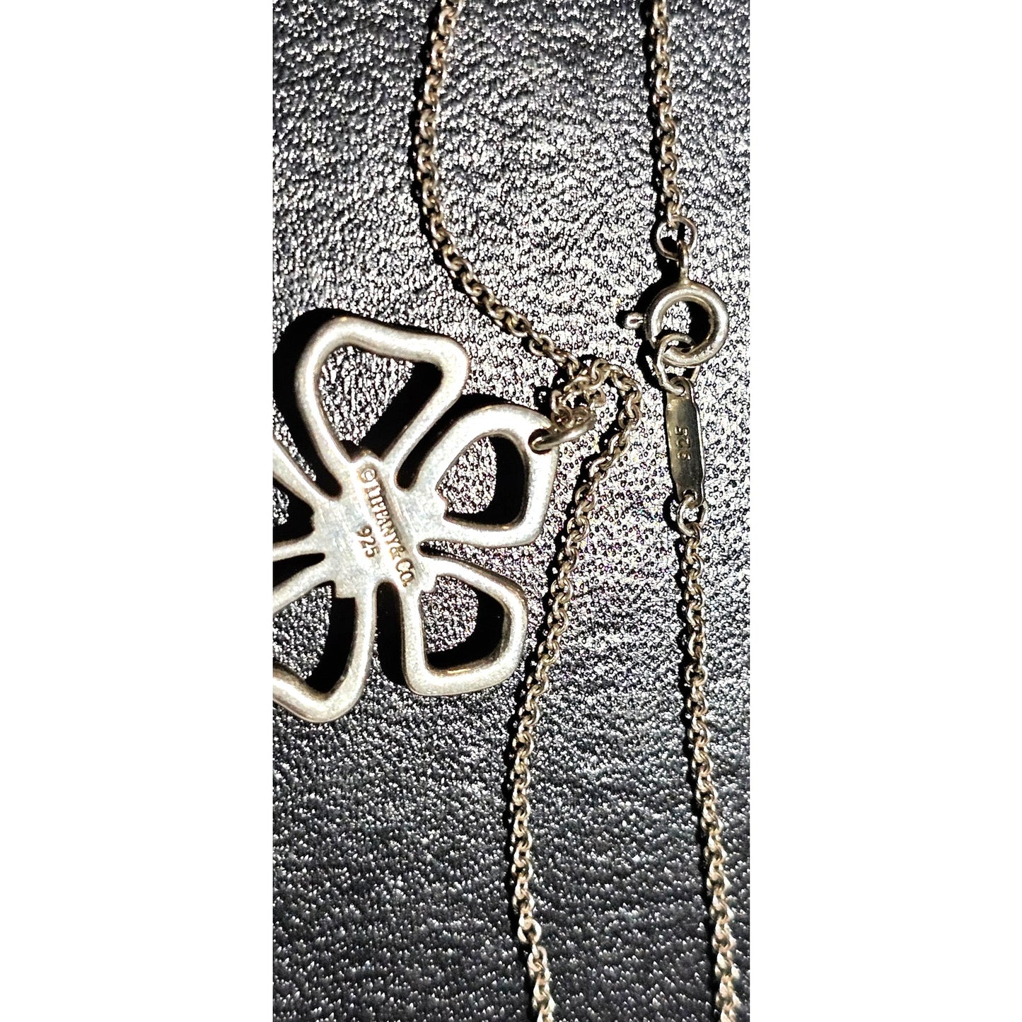 Tiffany & Co. Sterling Silver 925 Flower pendant necklace