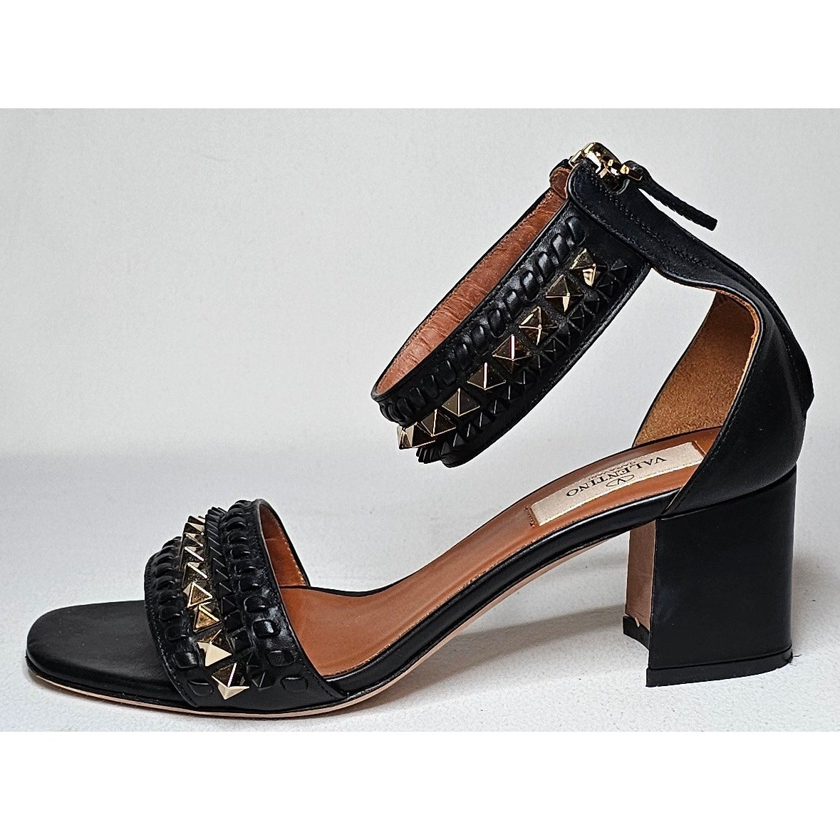 Valentino Garavani Rockstud black leather sandals