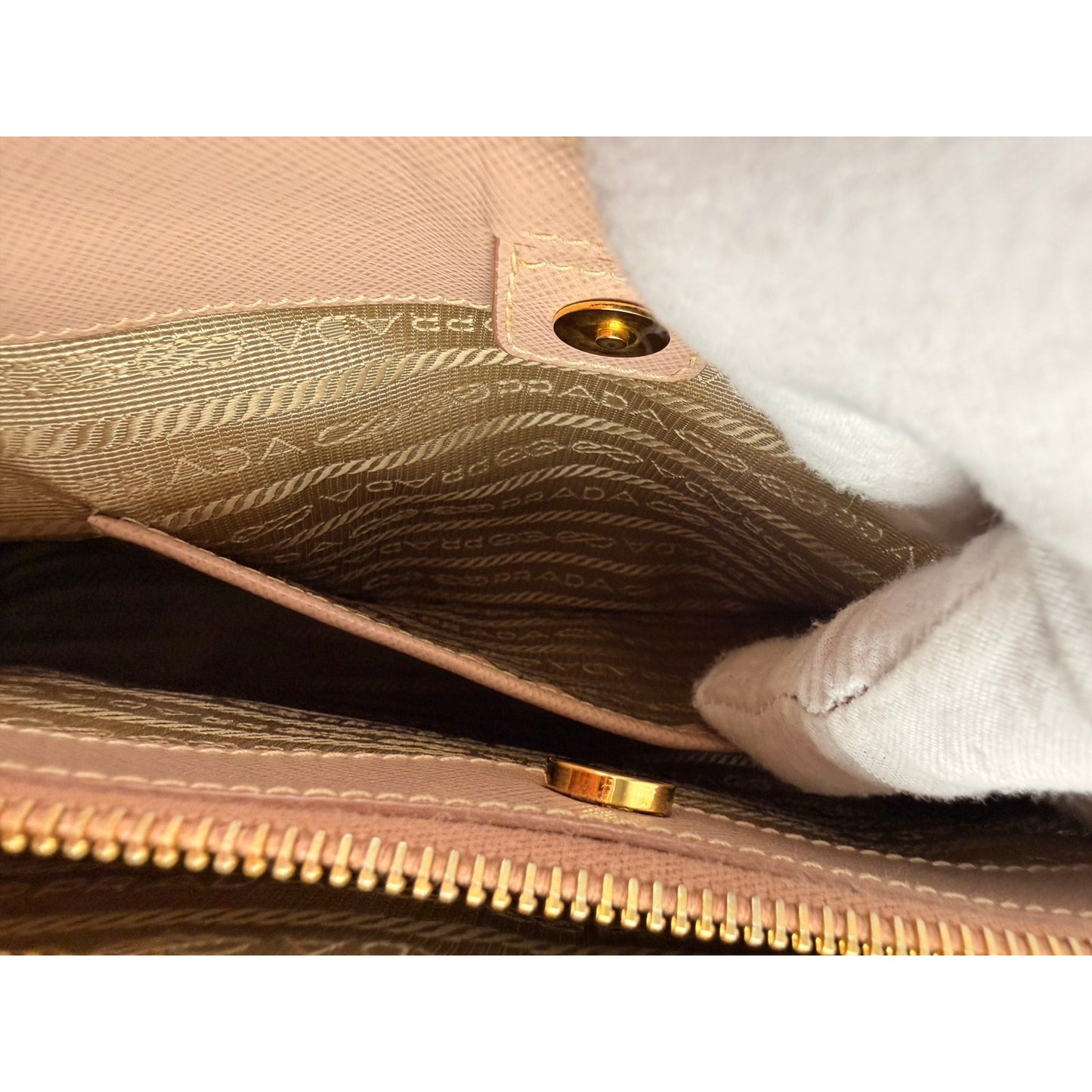 Prada  Nude/Pink Saffiano Leather Galleria Double Zip