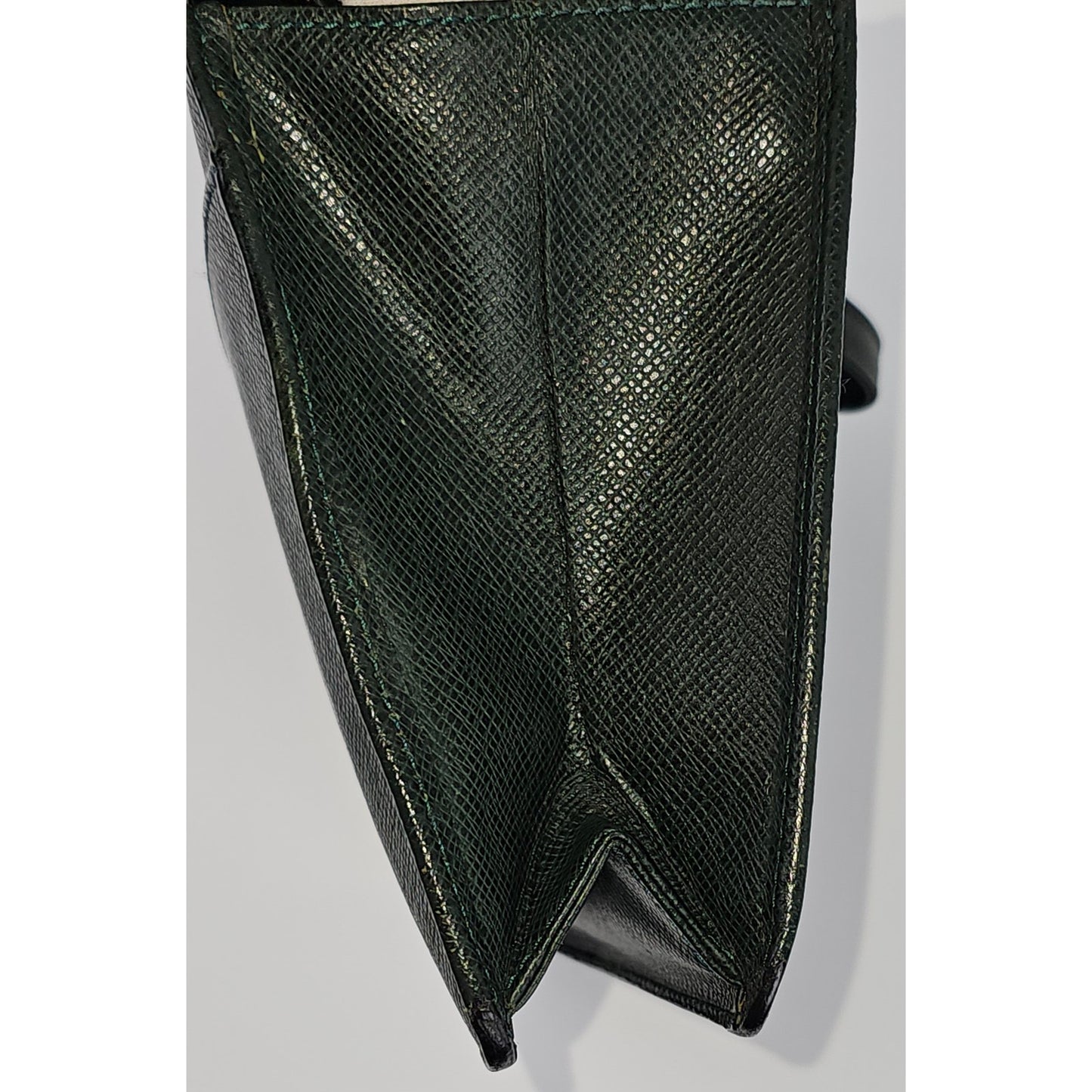LOUIS VUITTON Pochette Clutch Bag Green Taiga Leather