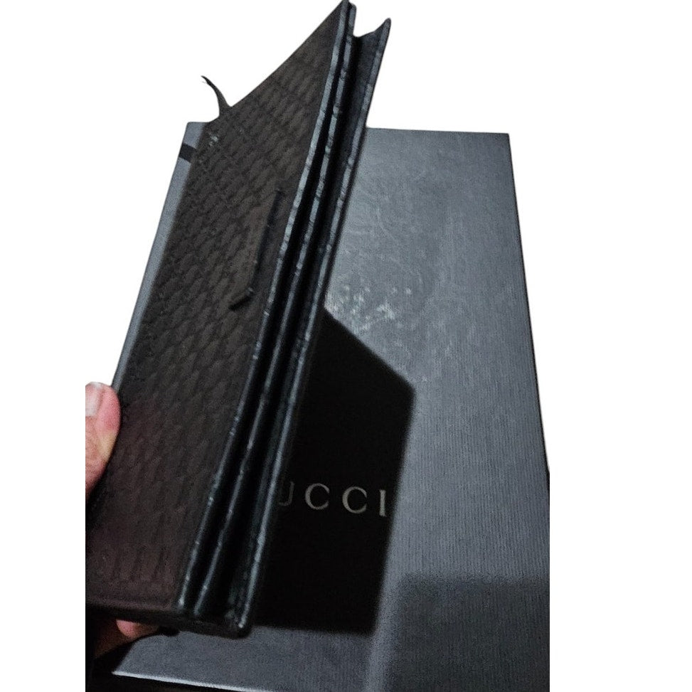 Gucci  Microguccissima Crossbody Wallet on Strap Black