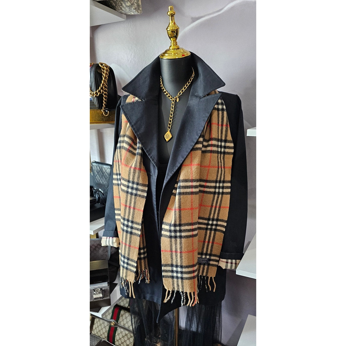 BURBERRYs of London 100% Cashmere Scarf Shawl Nova Check Beige Vintage Made in England