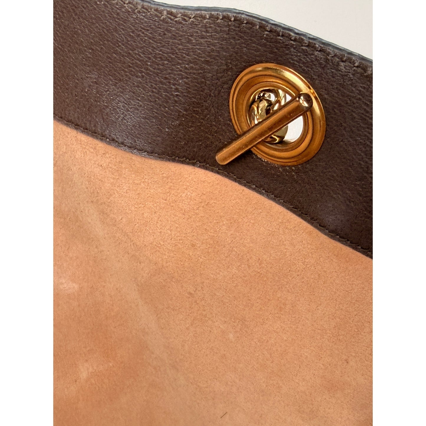 Gucci Rajah Large Tote Bag in GG Supreme canvas, featuring a tiger head detail and chain straps