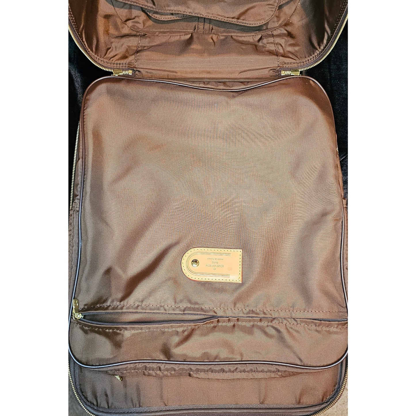 Louis Vuitton Pegase 45 rolling suitcase in Monogram canvas