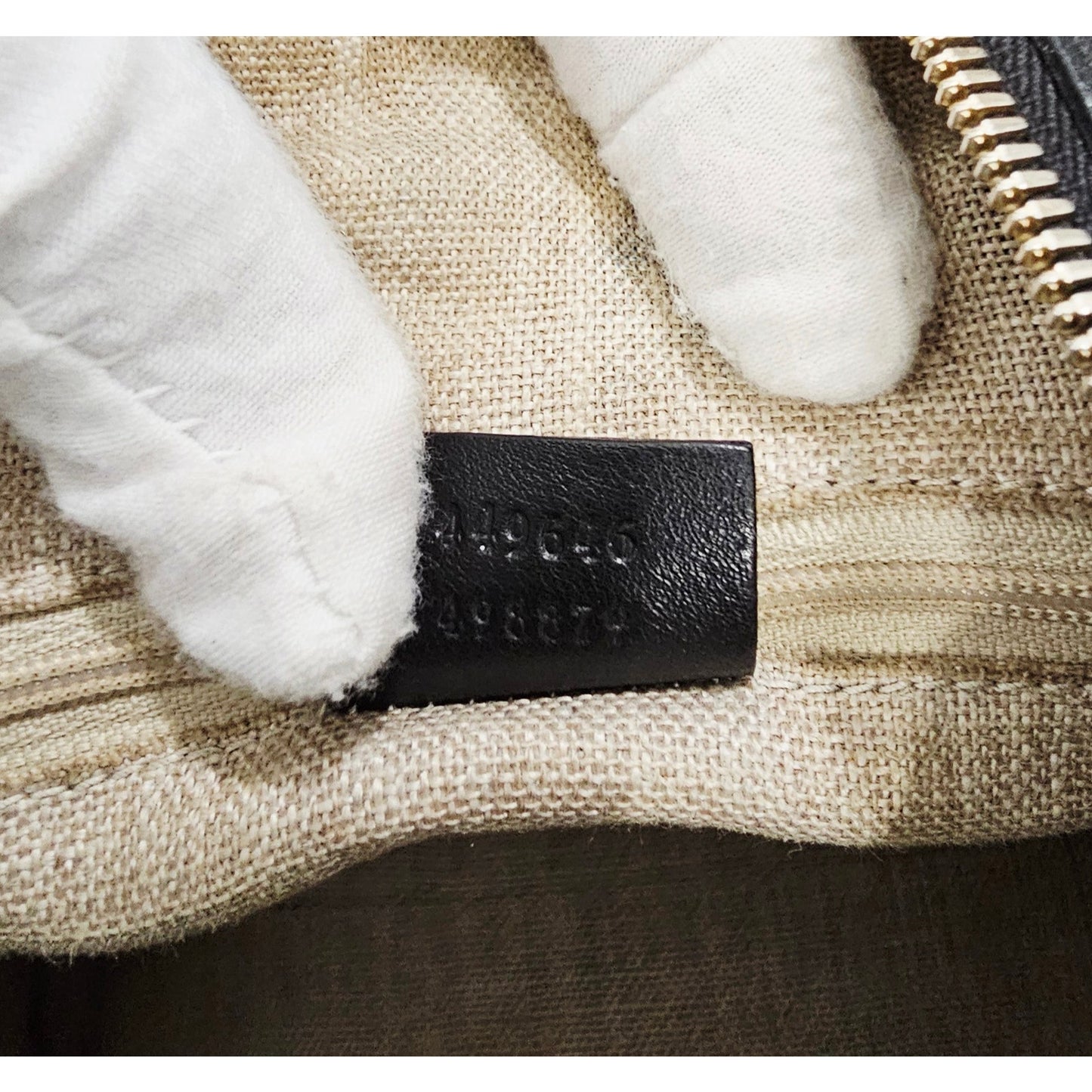Gucci Microguccissima Boston