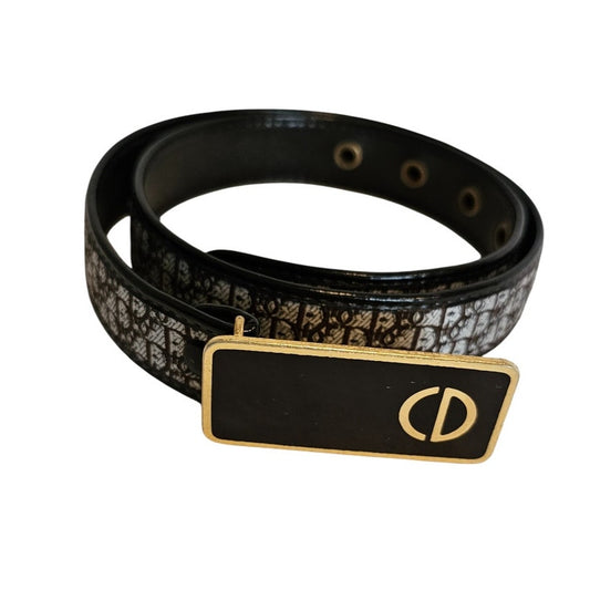 Christian Dior Vintage Women's Belt in Brown Leather/Canvas with a gold-tone CD buckle.