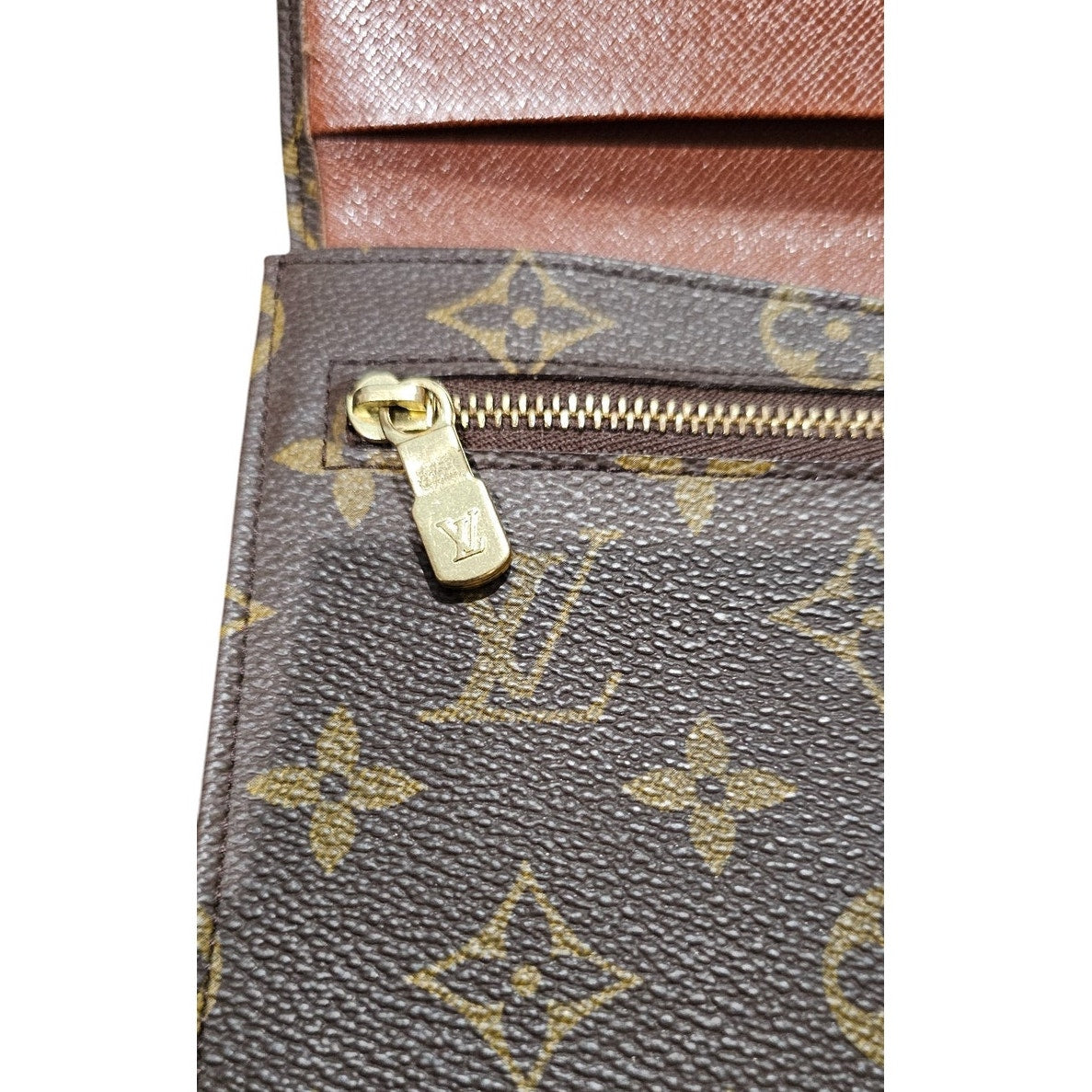 Louis Vuitton  Monogram Vintage Pochette Rabat 23