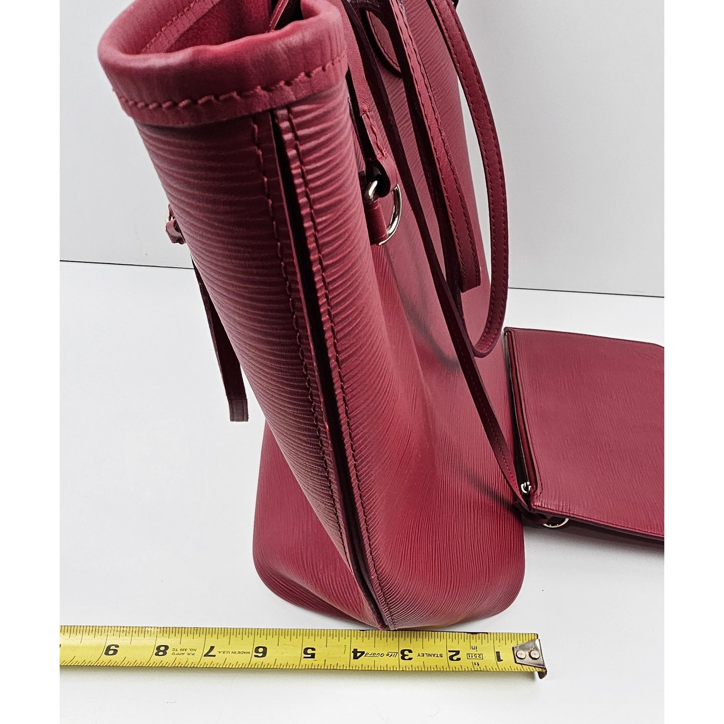 Louis Vuitton Neverfull MM tote bag in fuchsia Epi leather