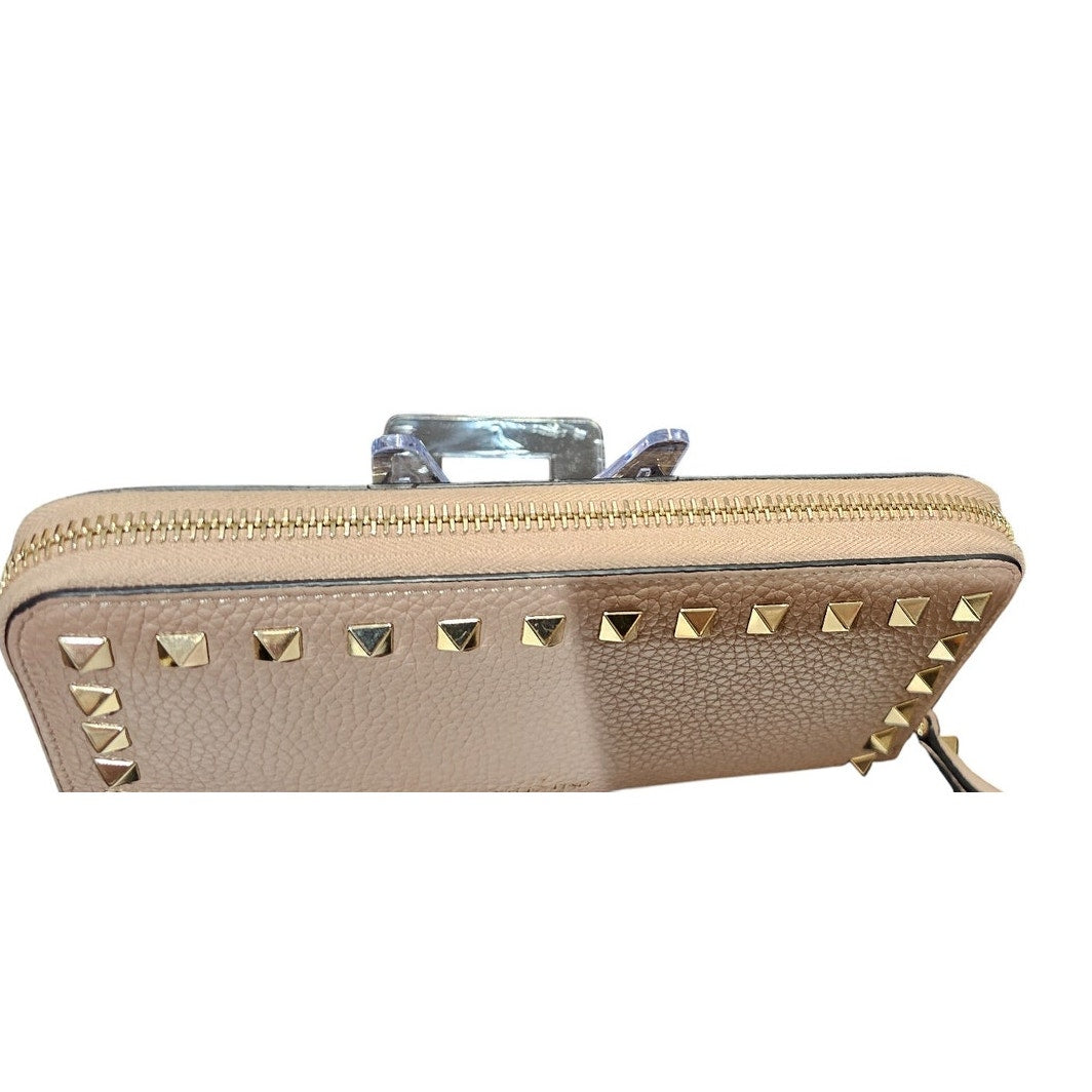 Valentino Garavani Rockstud Pebble Leather Zip Around Continental Wallet