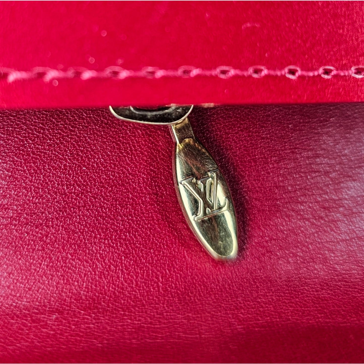 Louis Vuitton Vernis Red Portefeuille Sarah Wallet