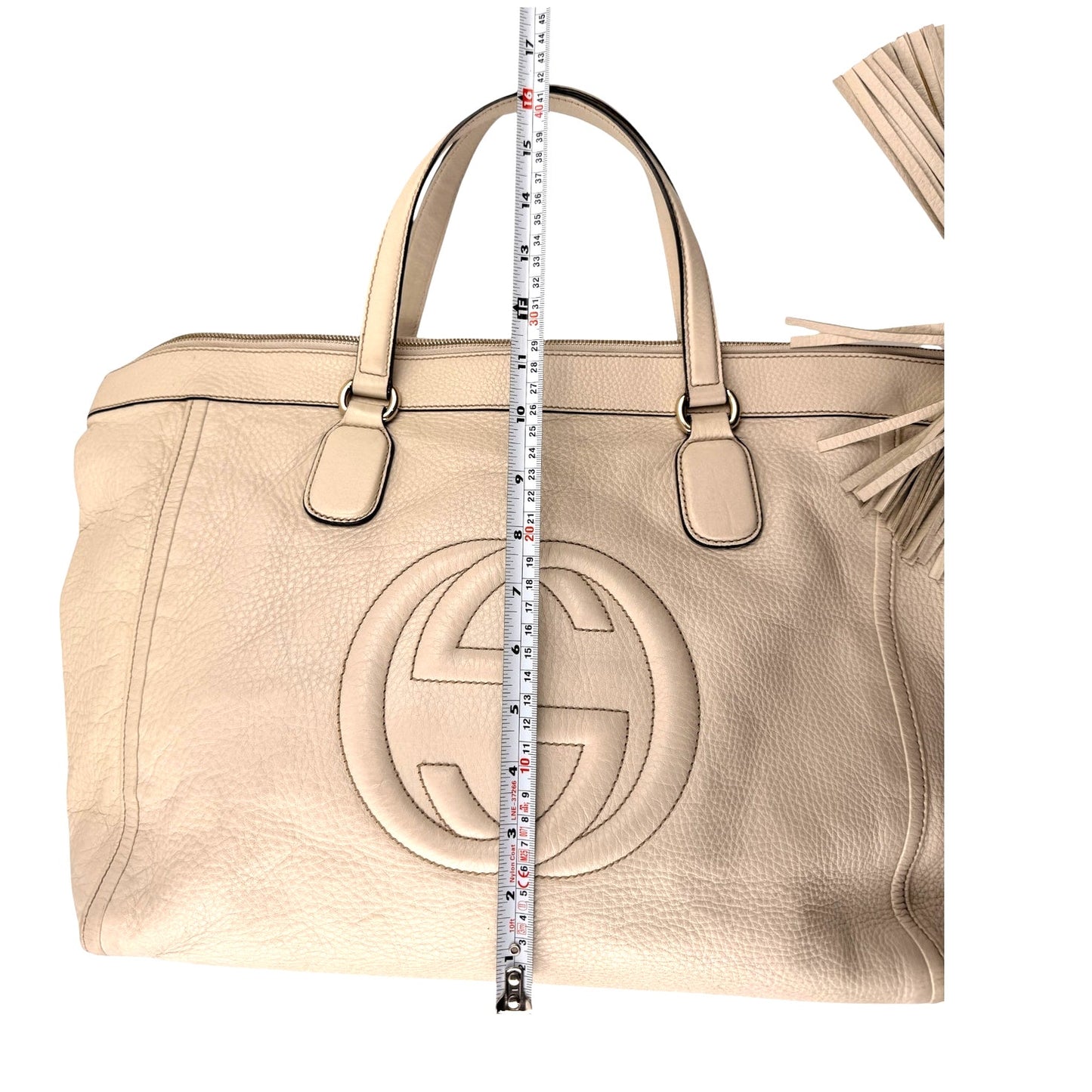 Gucci  Interlocking GG Soho Leather Handbag Ivory
