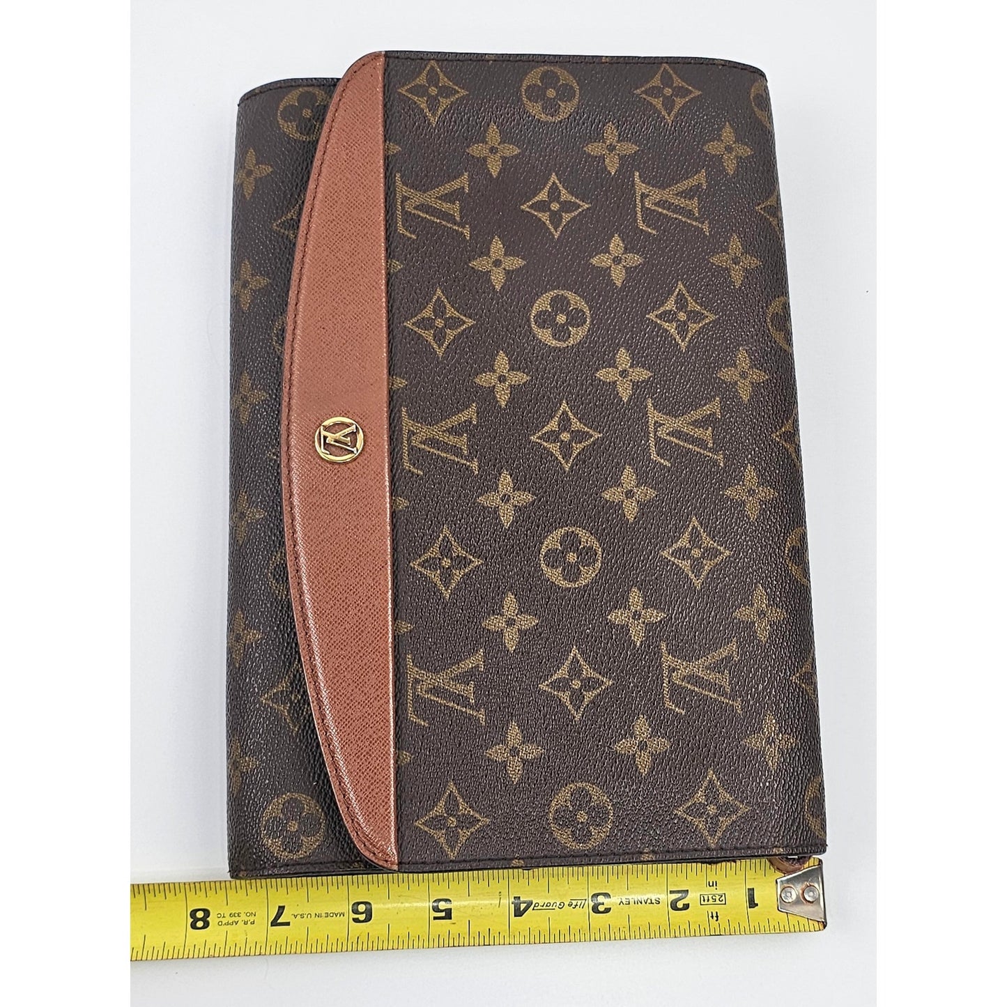 Louis Vuitton Monogram Bordeaux shoulder bag or clutch
