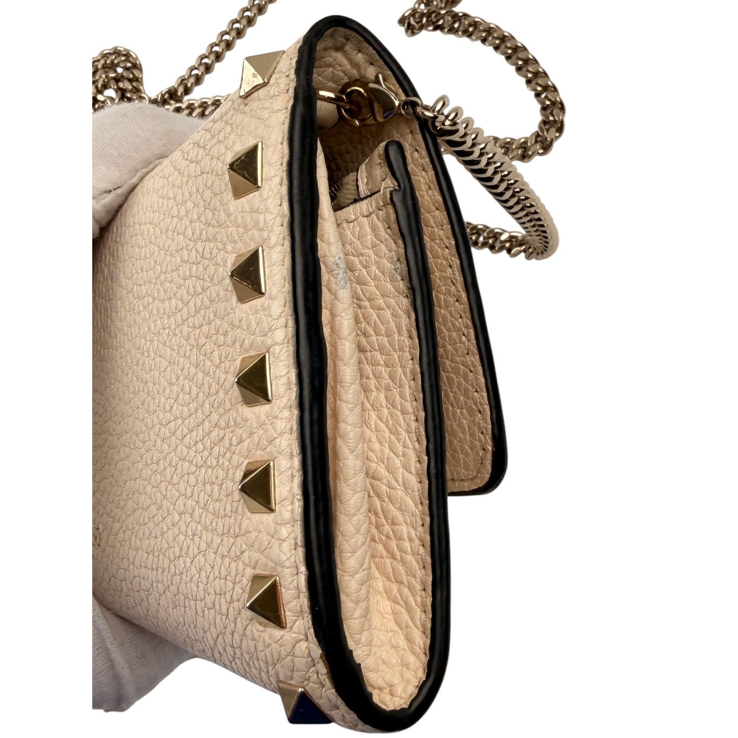 Valentino Garavani Rockstud  leather wallet on chain Ivory