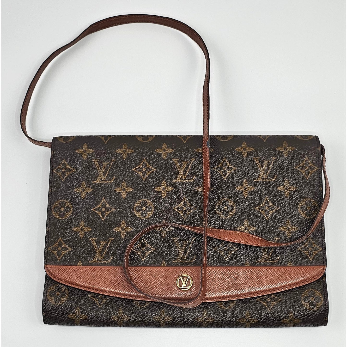 Louis Vuitton Monogram Bordeaux shoulder bag or clutch
