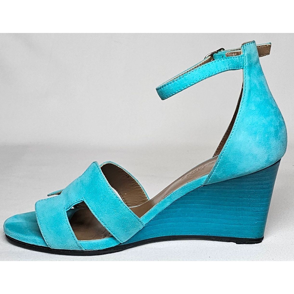 Hermès Legend Turquoise Suede Sandals