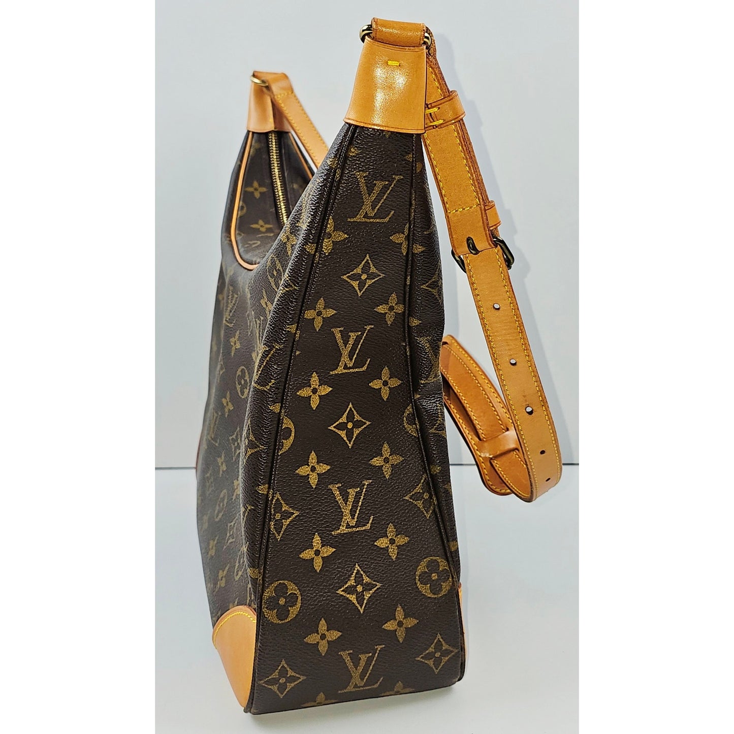Louis Vuitton Monogram Boulogne 35 Shoulder Bag Brown