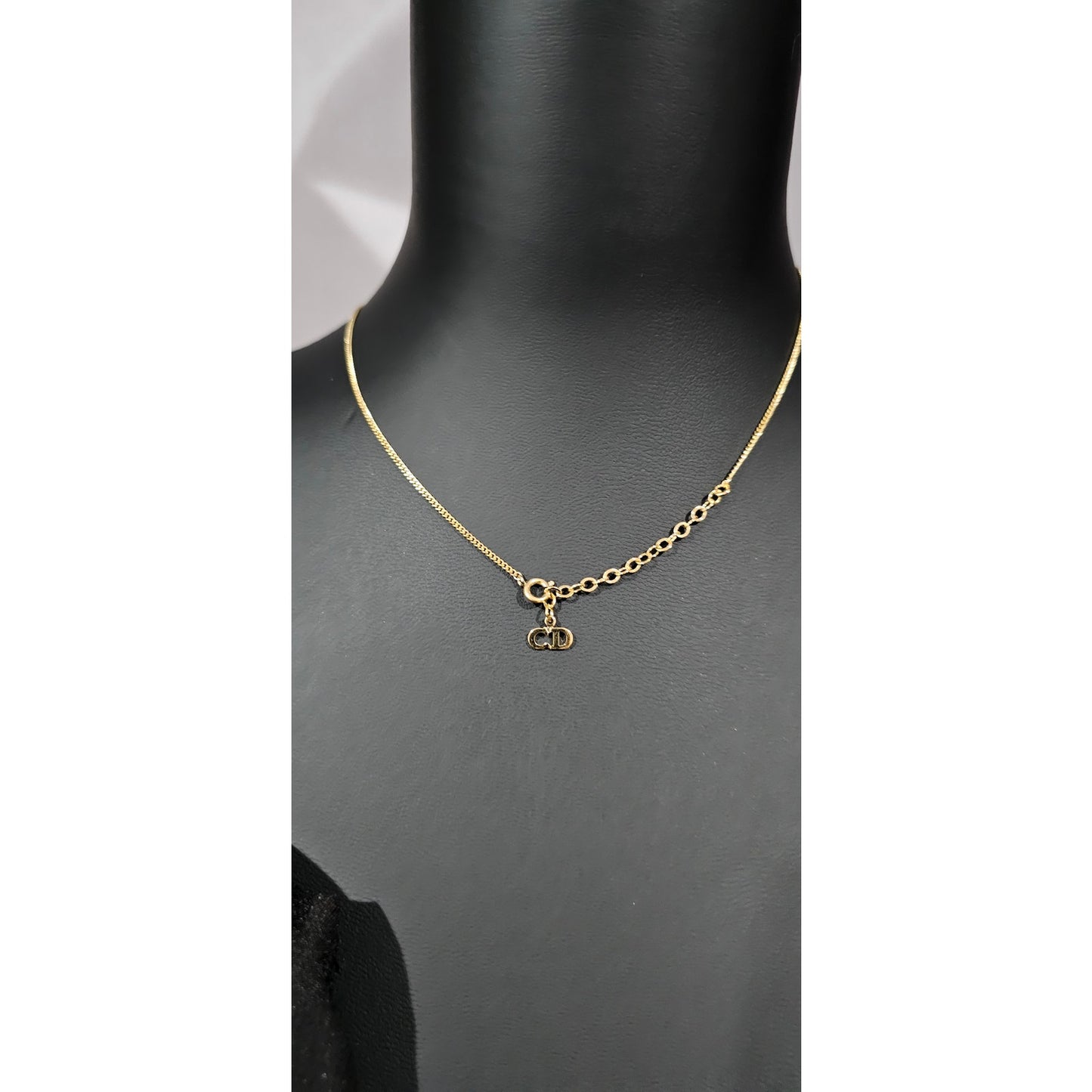 Christian Dior Classic CD Logo Monogram Rhinestone Pendant Gold Necklace