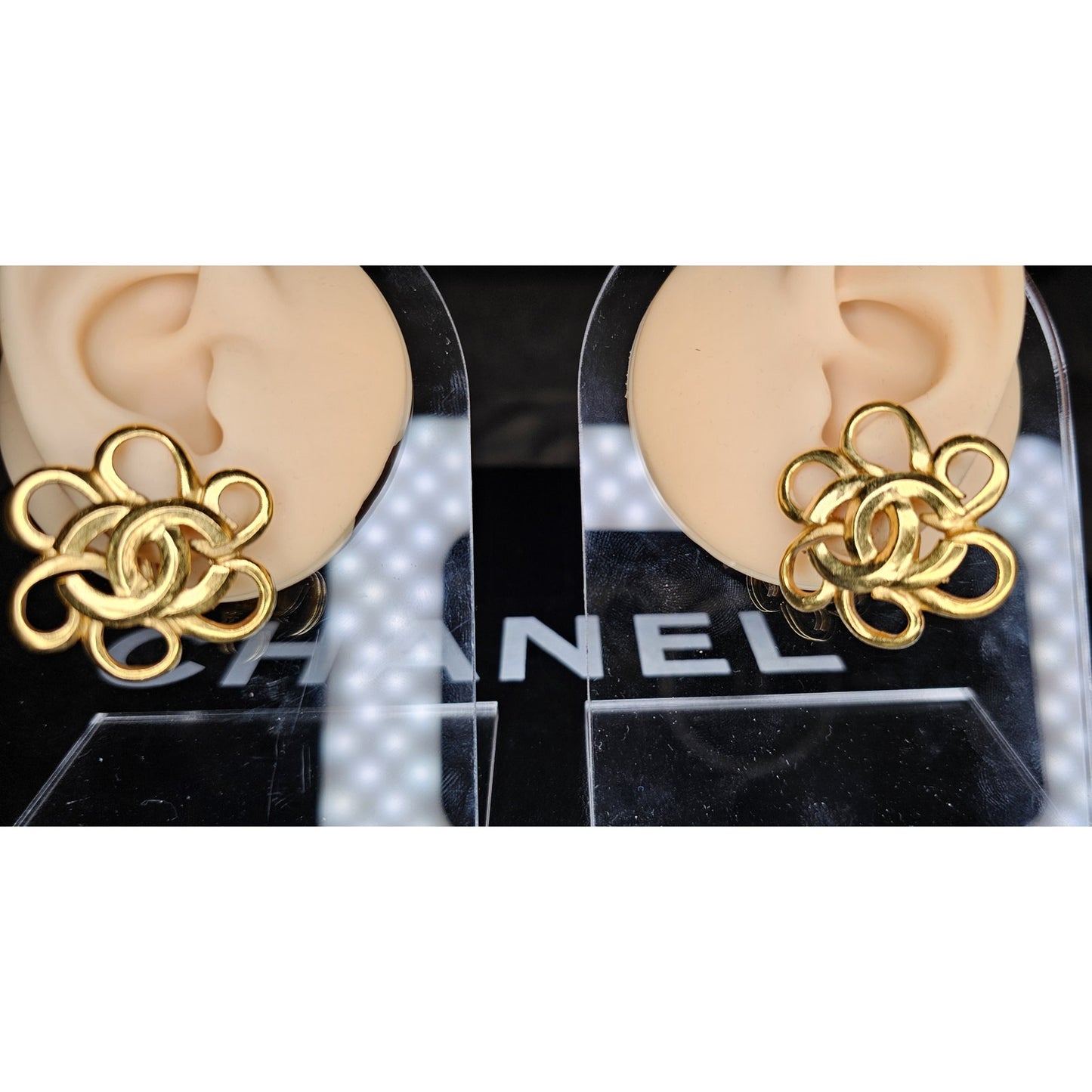 CHANEL Pre-Owned 1996 CC Flower clip-on earrings