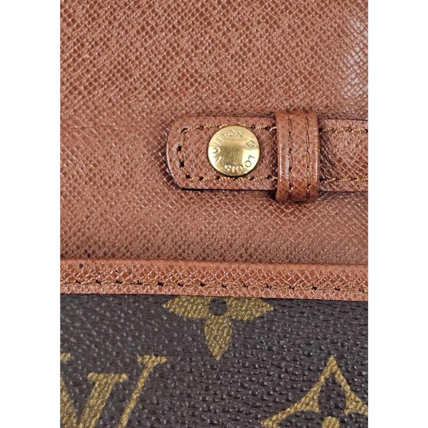 Louis Vuitton Monogram Bordeaux shoulder bag or clutch