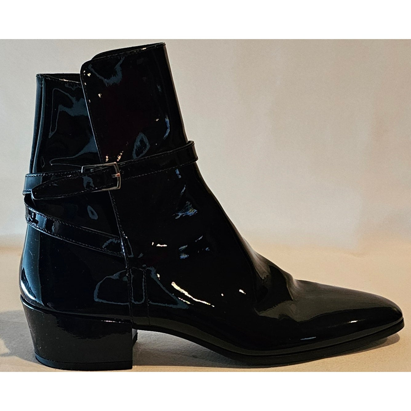 Saint Laurent Clementi Ankle Boot in black patent leathe