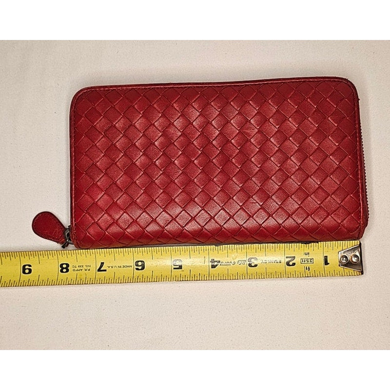 Bottega Veneta Intrecciato zip-around long wallet in red leather