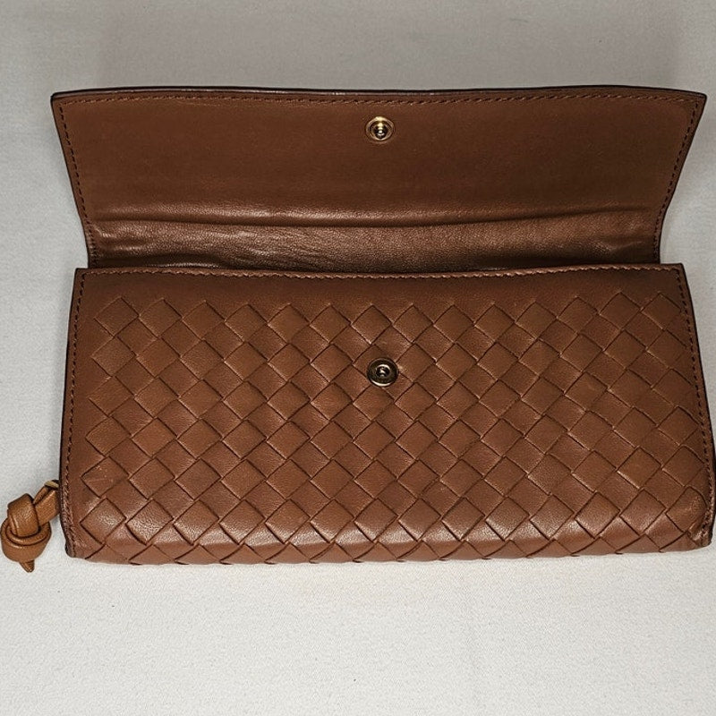 Bottega Veneta Intrecciato woven tan leather continental flap wallet