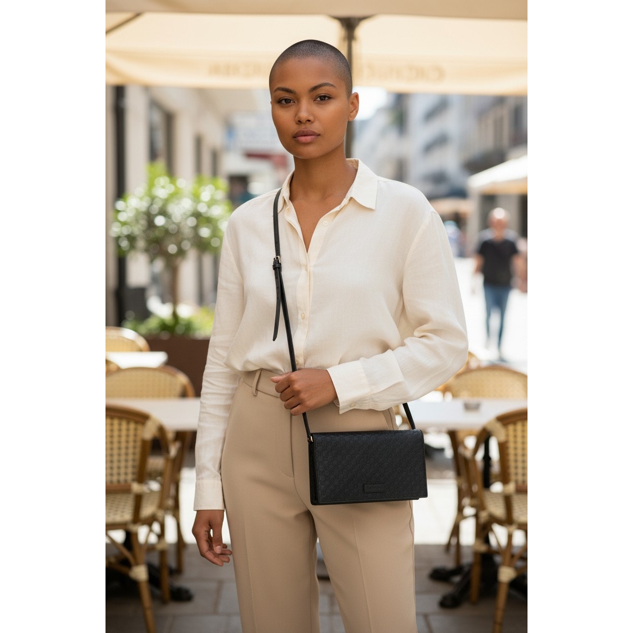 Gucci  Microguccissima Crossbody Wallet on Strap Black
